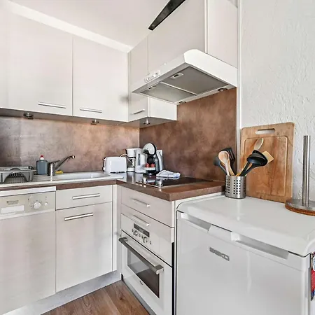 Le Cap-vert アパート